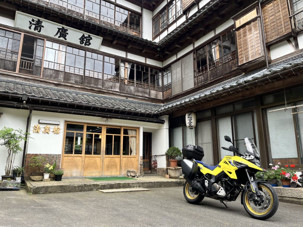 Niigata Onsen Ryokan - Viaggi in Moto in Giappone