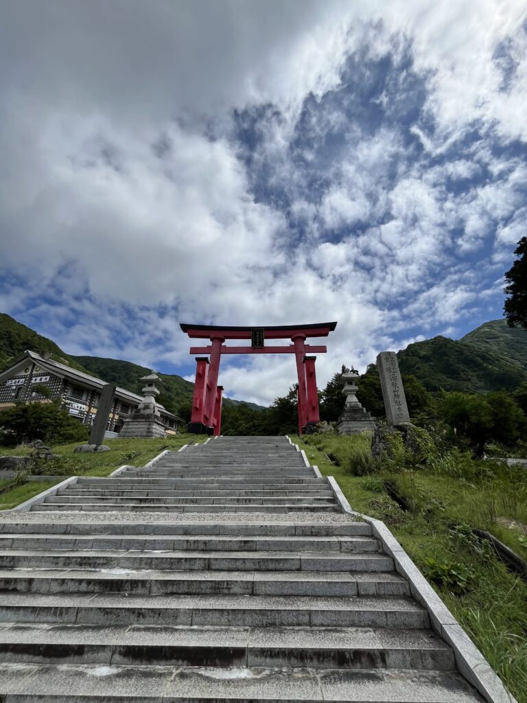 Dewa Sanzan Yamagata - Japan Moto Tours